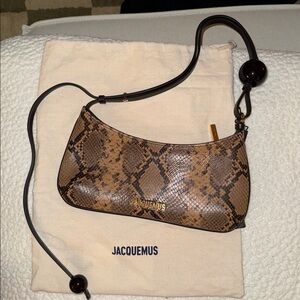 Jacquemus The Bisou Perle shoulder bag